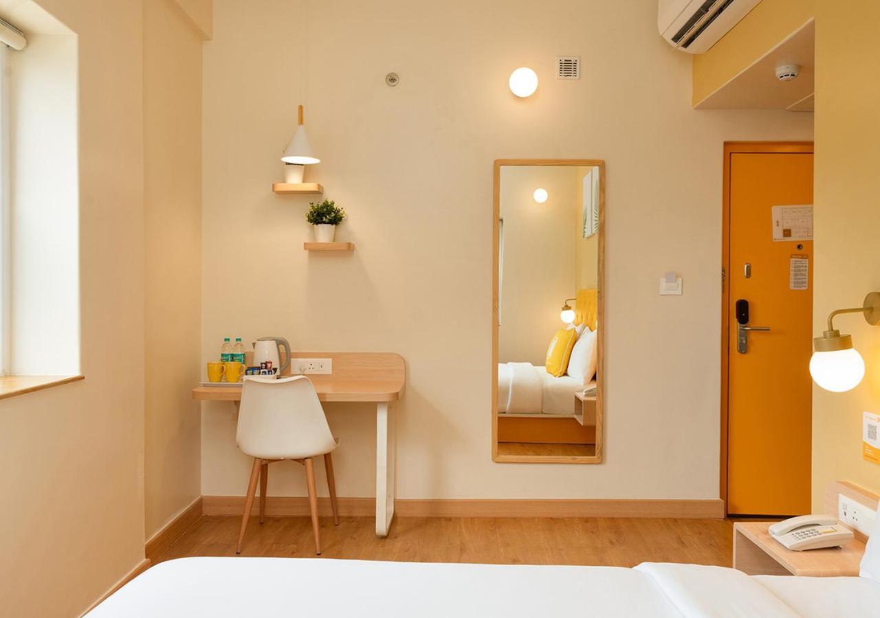 Bloom Hotel Financial District Hyderabad Exterior photo